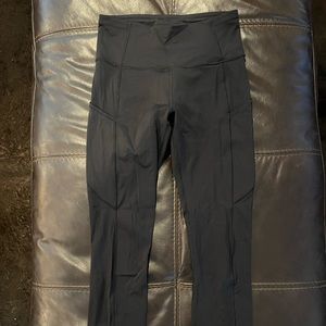 Lululemon leggings size 6